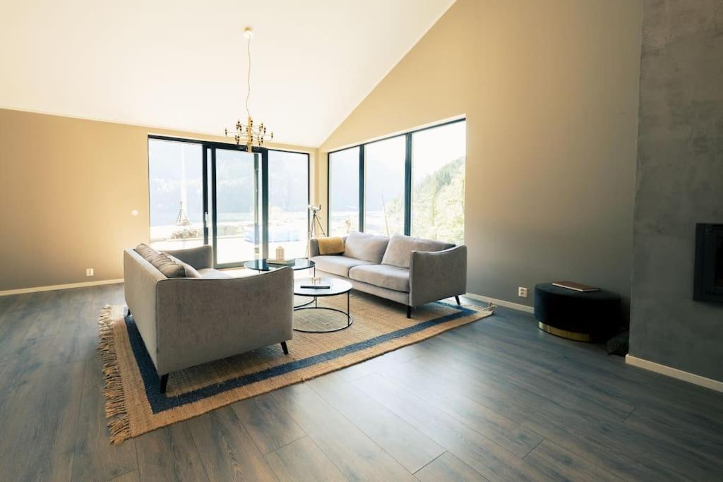 Mo (Hordaland) Modalen Fjord Cottage מראה חיצוני תמונה